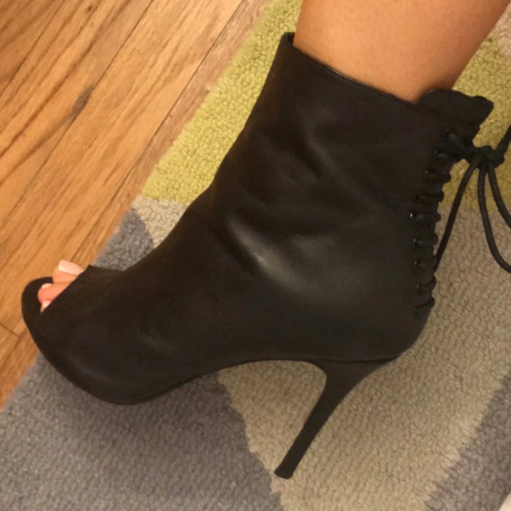 Leather lace-up booties - Saks Fifth Avenue (RED)